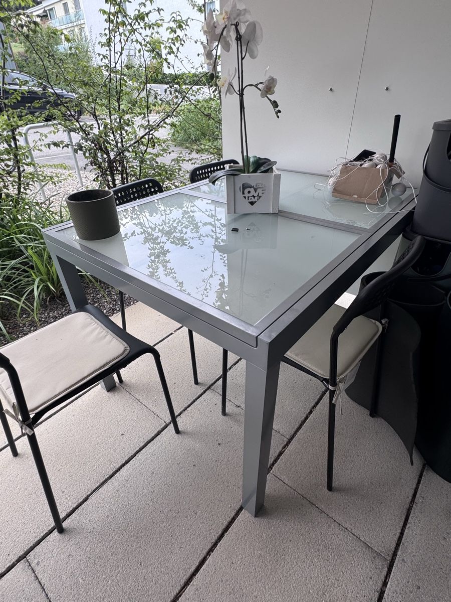 Tavoli: Gartentisch grau ausziehbar – Usato da Neuenhof venduto da spi_vkr9