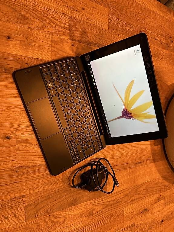 Notebook: Acer One S1003 – Usato da Innertkirchen venduto da kil_s5yc 3