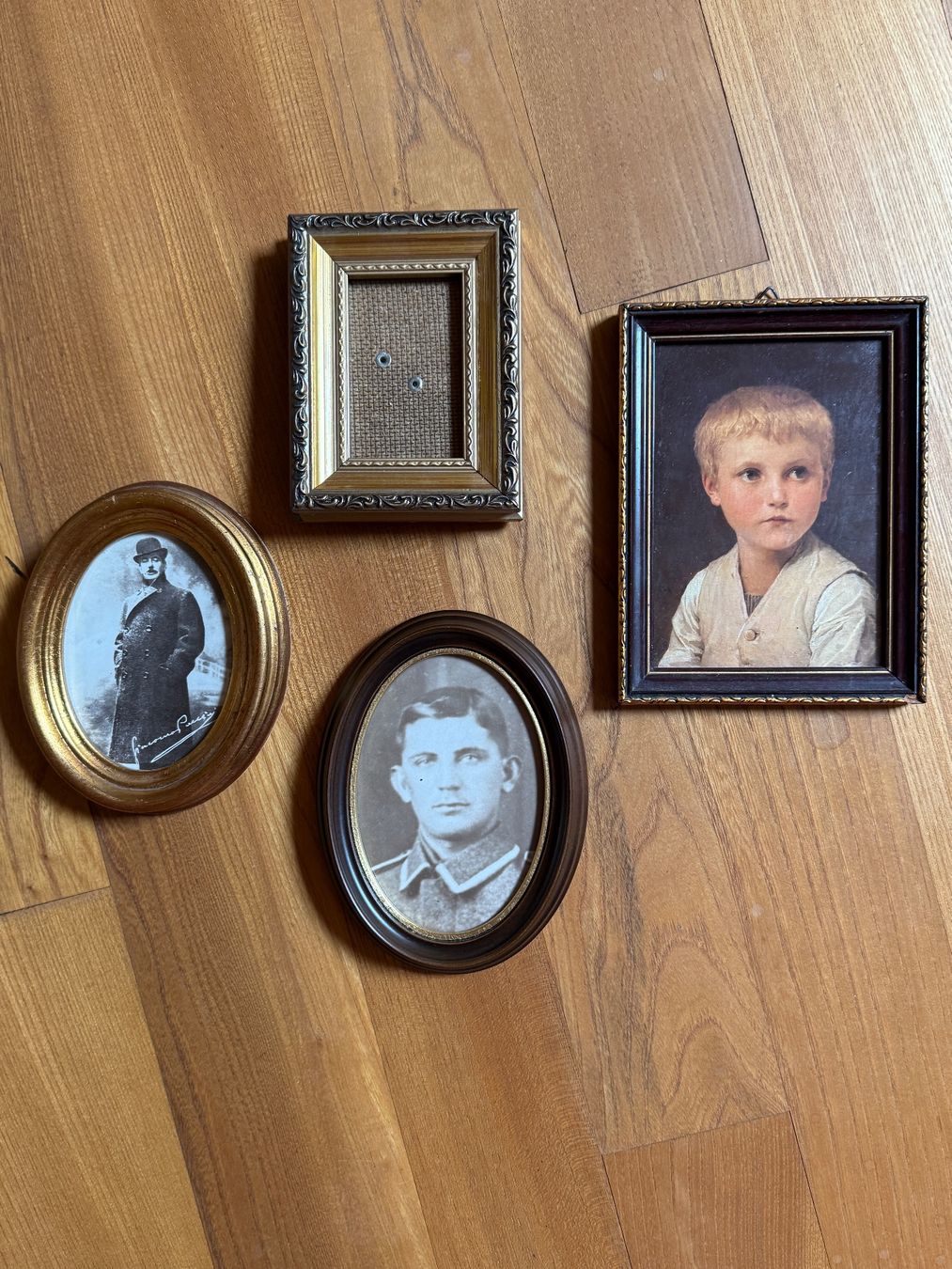 Bilderrahmen: Rahmen für Foto oder Bilder vintage – Gebraucht aus Wittwil von Schnaeppli64