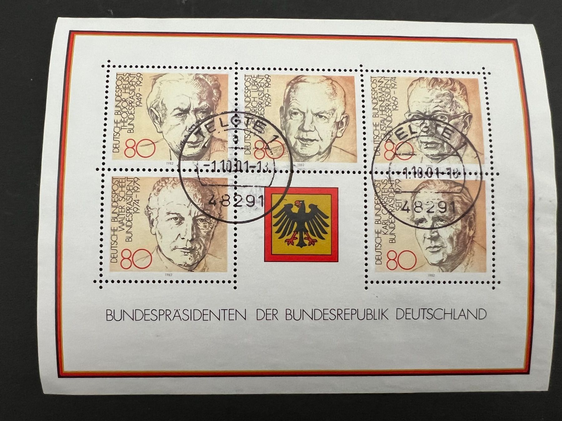 Tutti i francobolli: Block 18 Bundespräsidenten der BRD  gest. (E1321) – Usato da Hinwil venduto da Sidi4