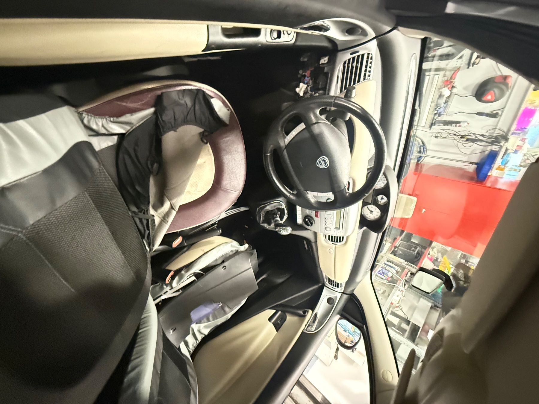 Lancia Automobili: lancia ypsilon 1.2 – Usato da kölliken venduto da bingo999 2