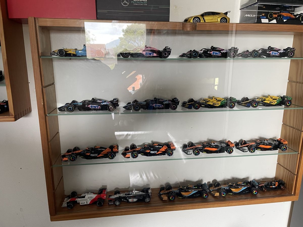 Bburago Modellini d'auto: Formel 1 BBurago Sammlung – Nuovo (secondo la descrizione) da Kerns venduto da jol_h6f8 1