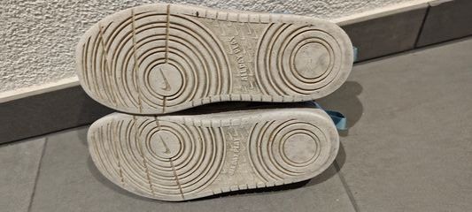 Nike Scarpe per ragazzi: Nike Turnschuhe/Sneaker Gr. 33 – Usato da Oberhofen AG venduto da iitf2020 7
