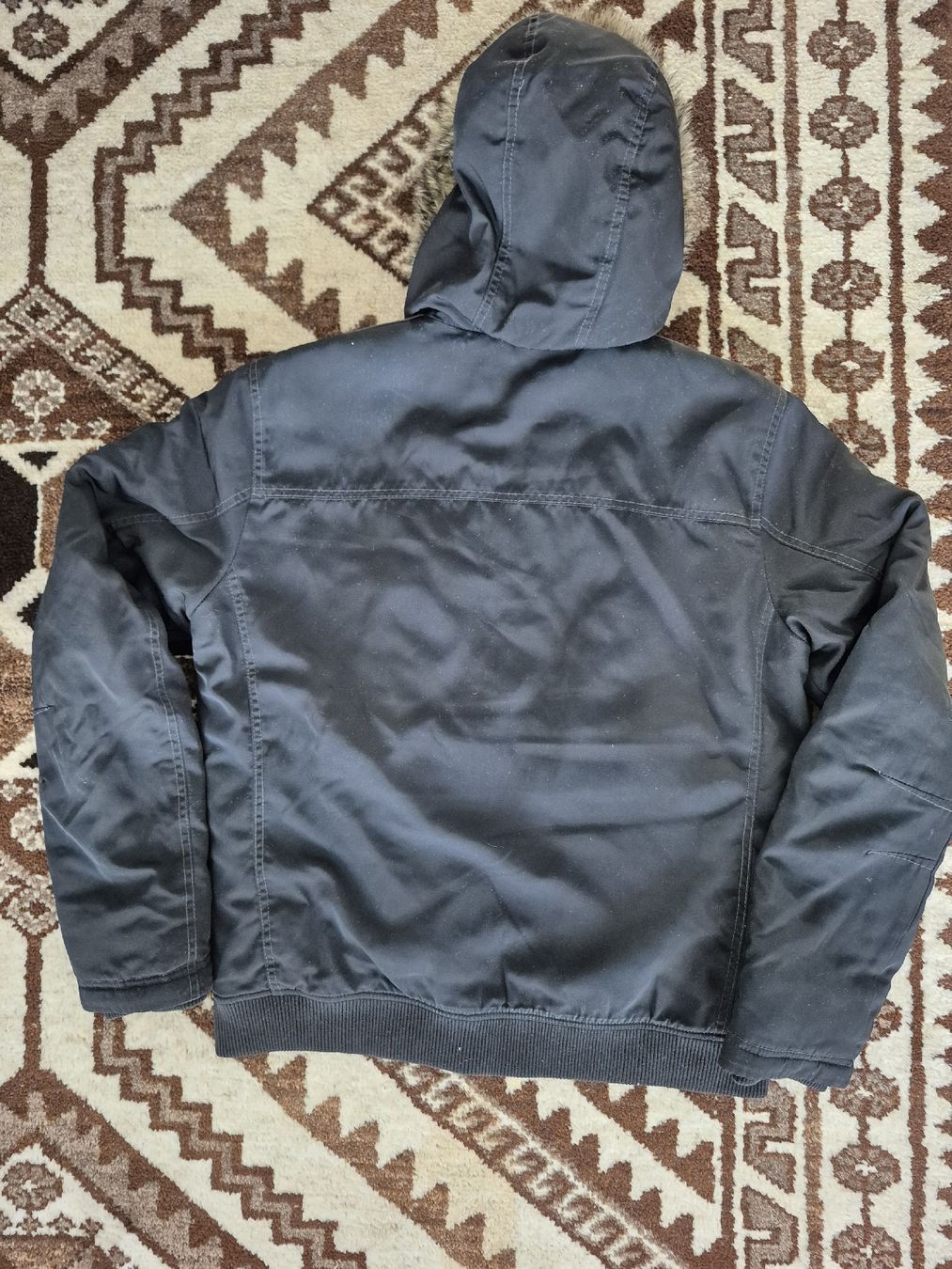 S.Oliver Giacche: Warme Winterjacke S.Oliver mit Kapuze, Grösse L – Usato da Thun venduto da Reb80 4