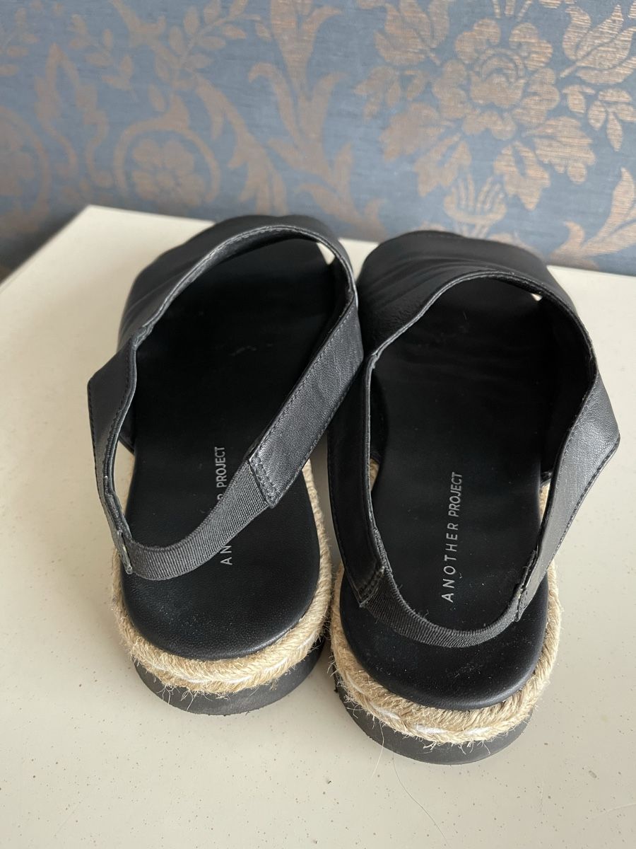 Scarpe da donna: Another Project Sandalen Gr.41 – Usato da Stallikon venduto da BaumArt 2