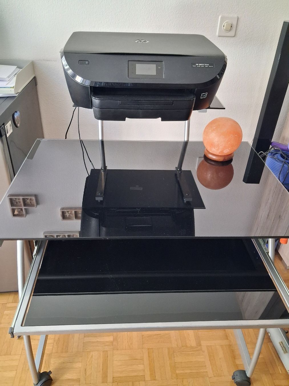 Scrivanie: bureau pour ordinateur  – Usato da Genève venduto da mag_qj56 2