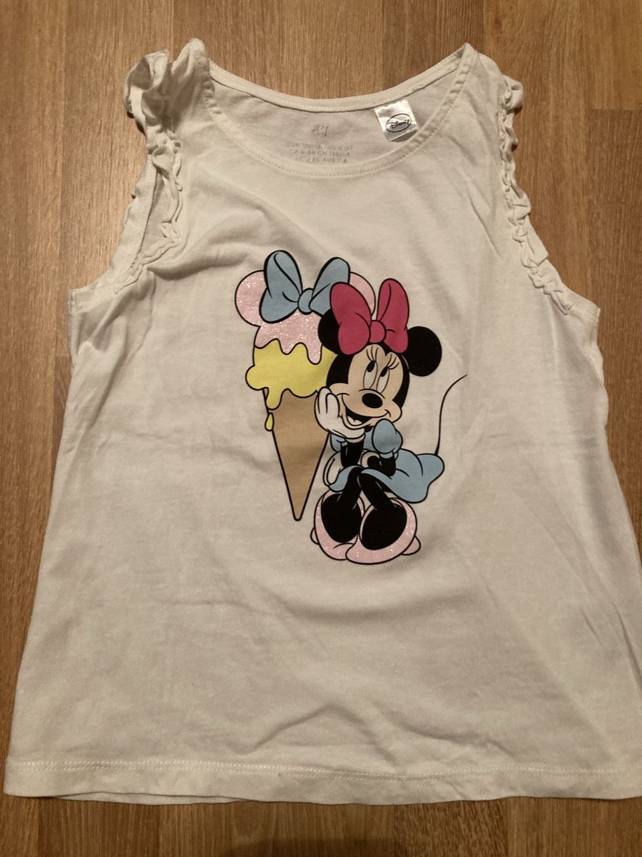 Blusen, T-Shirts & Tops: Minnie Mouse Gr. 122/128 – Gebraucht aus Emmenbrücke von JJ_89