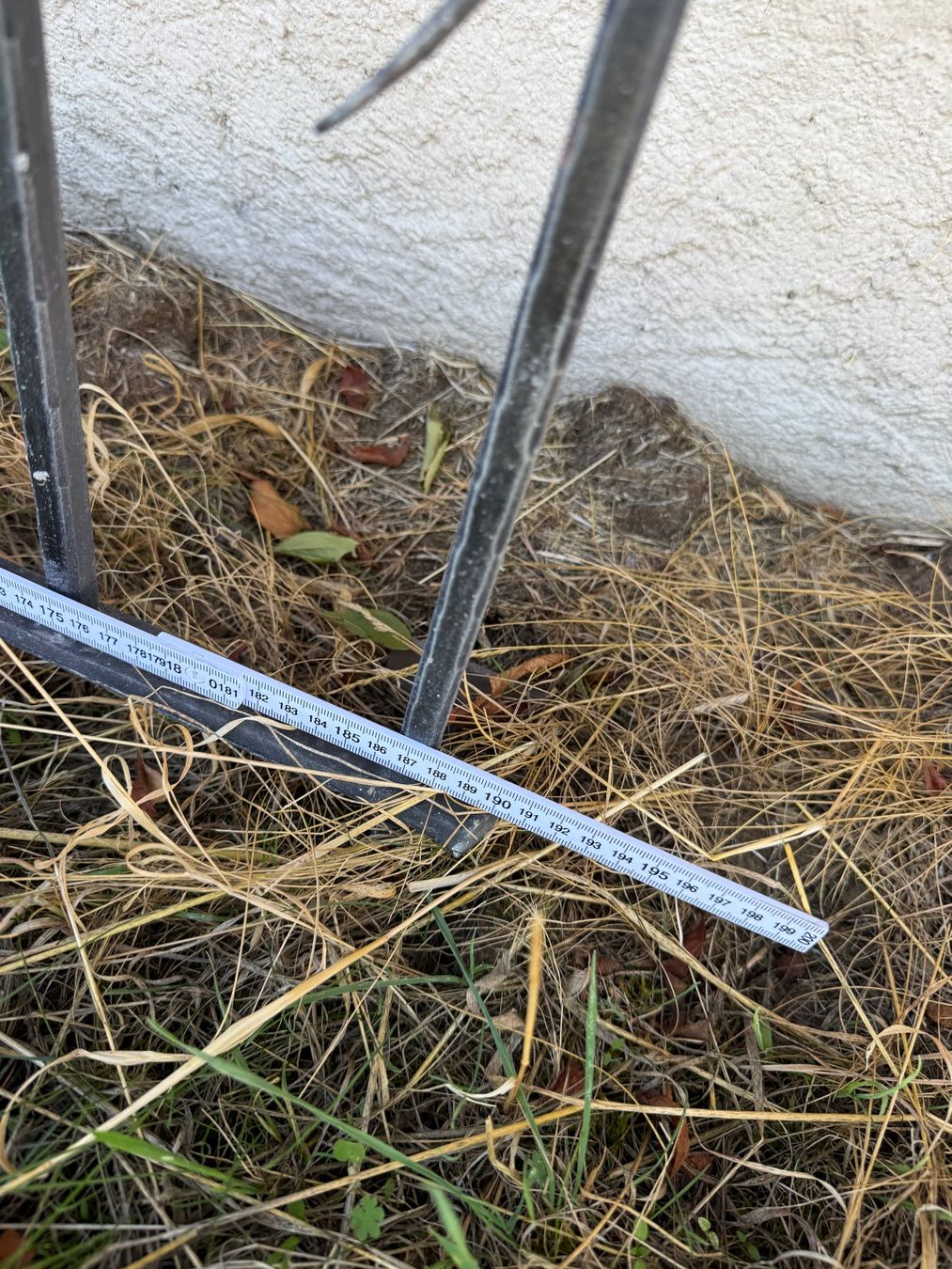 Griglie e Inferriate: Schmiedeisernes Fenstergitter – Usato da Umiken venduto da Krokus06 2