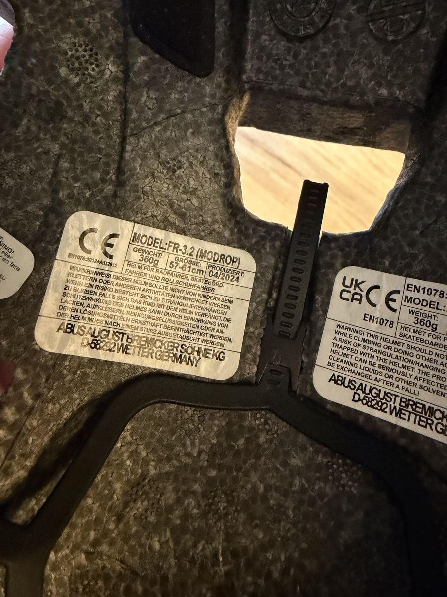 Abus Caschi: Abus Modrop 57-61 Helm Velohelm – Usato da Wohlen AG venduto da ale_yfy5 3