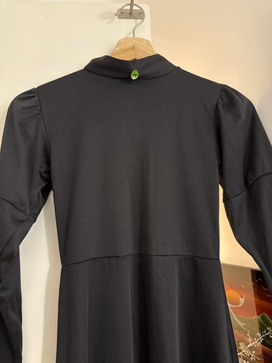 Costumi: Witch costume 7-9 years – Usato da Genève venduto da hai_2rp8 1