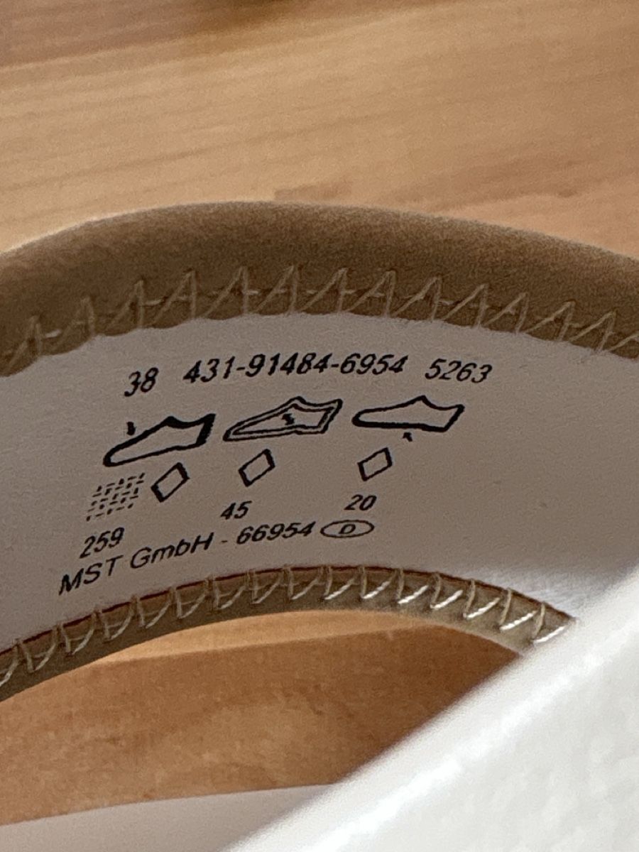 Bugatti Damenschuhe: Sandalen von bugatti – Neu (gemäss Beschreibung) aus Rümlang von euqinom16 5