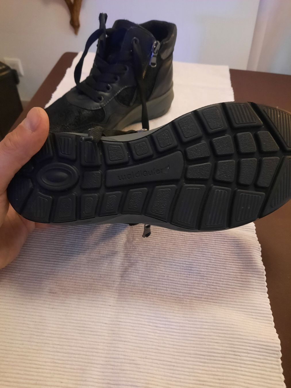 Damenschuhe: Waldläufer Tonia Stiefelette – Gebraucht aus Laupen ZH von chefdom 3