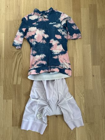 Monton Cycling Kit