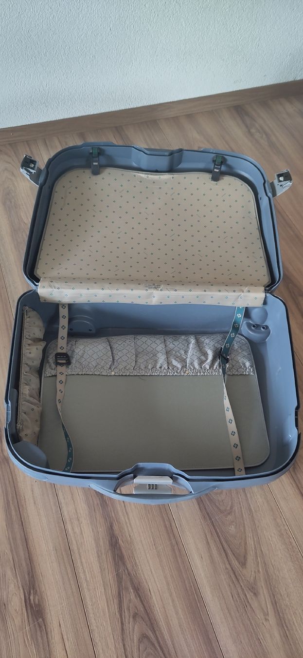 Samsonite Valigie: Samsonite Koffer Trolley Grau – Usato da Samstagern venduto da Sickrider 3