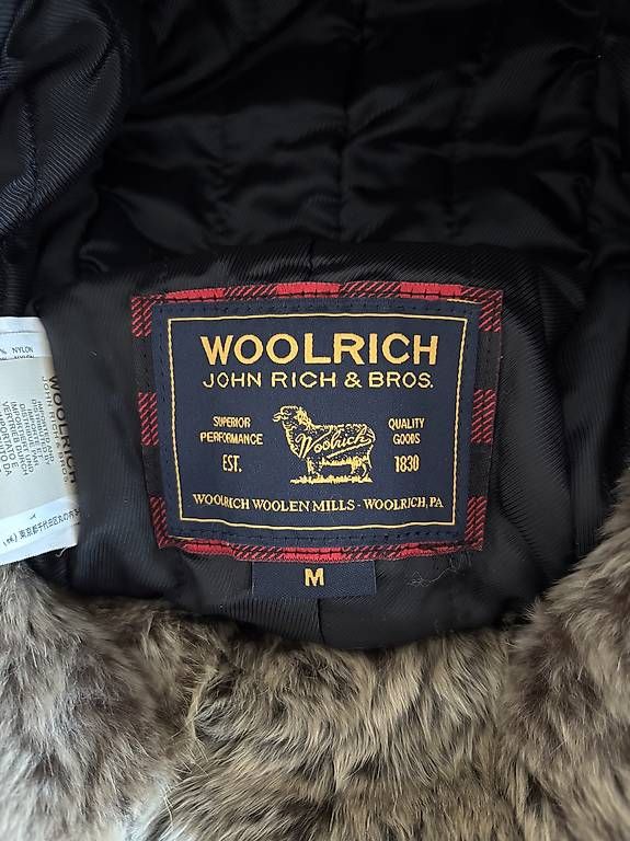 Copricapi, berretti & cappellini: Woolrich Trapper Hut / chapeau M marron avec fourrure – Usato da Muri b. Bern venduto da YSA 1