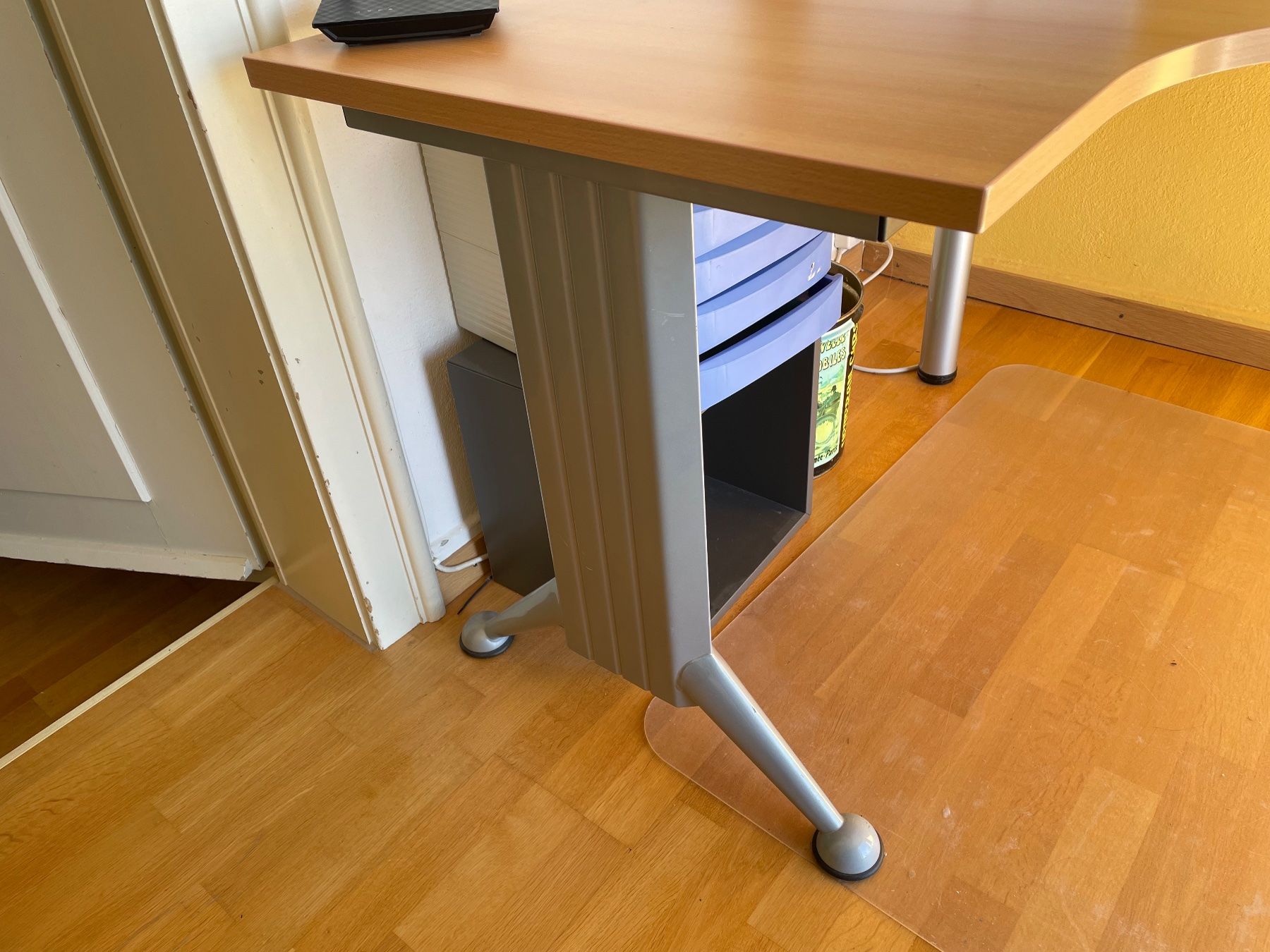 Bureaux: Schreibtisch – D'occasion à Meilen par seeblick32 2