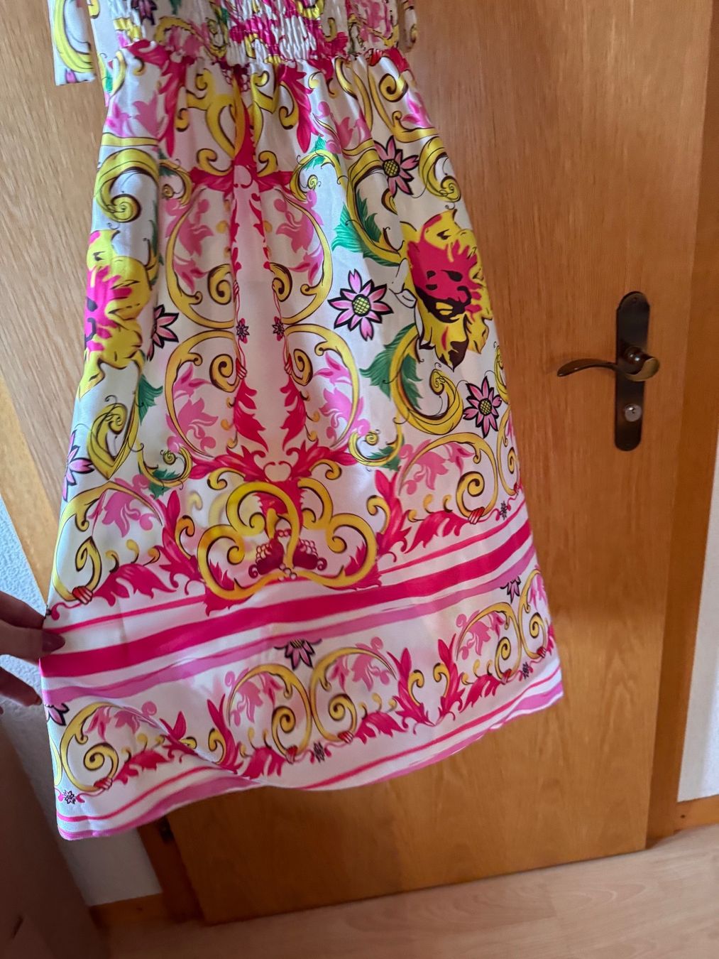 Vestiti: Farbenfrohes Sommerkleid Gr. XS oder S – Usato da Grosswangen venduto da second_hand_dress 2