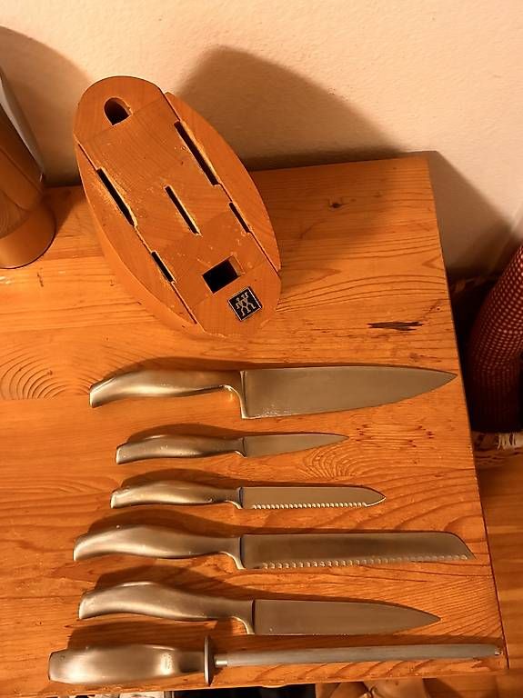Zwilling Messer: Zwilling Messerblock – Gebraucht aus Würenlos von Farha1982 2
