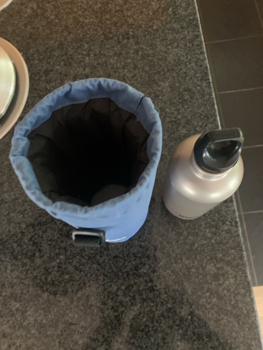 Sigg Gourdes & Thermos: Original SIGG Wasserflasche mit Isolierbeutel – D'occasion à Brugg AG par Simone92 5