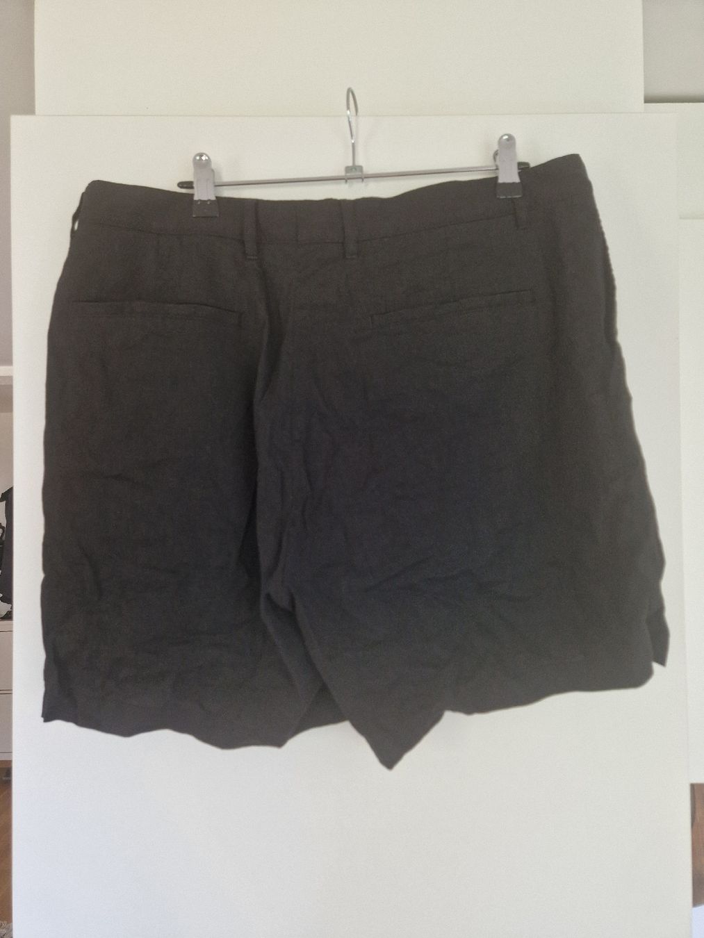Hosen: Edle Kurze Hose 'Theory' – Gebraucht aus Zürich von nonsense322 1