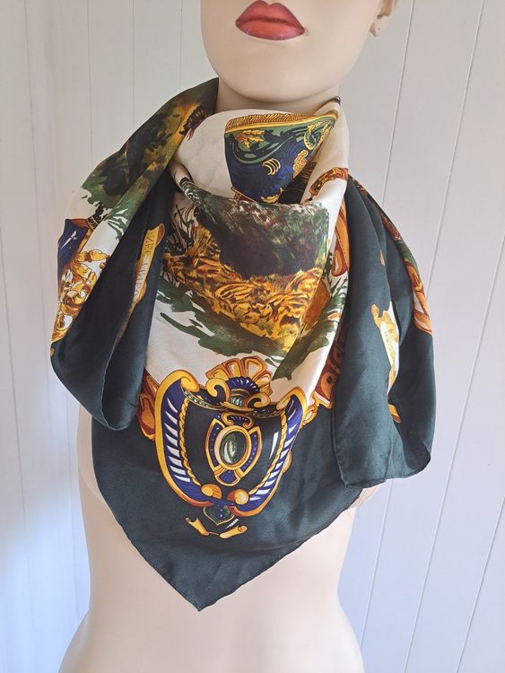 Foulard En Soie BASLER Vintage 88x88 Cm - Bords Marron, Fond Bleu, Occasion
