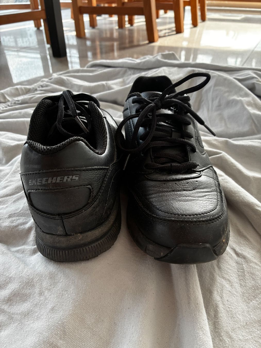 Skechers Herrenschuhe: Baskets Skechers noires - T40 – Gebraucht aus Corcelles-près-Payerne von CyndelleMaiwen 3