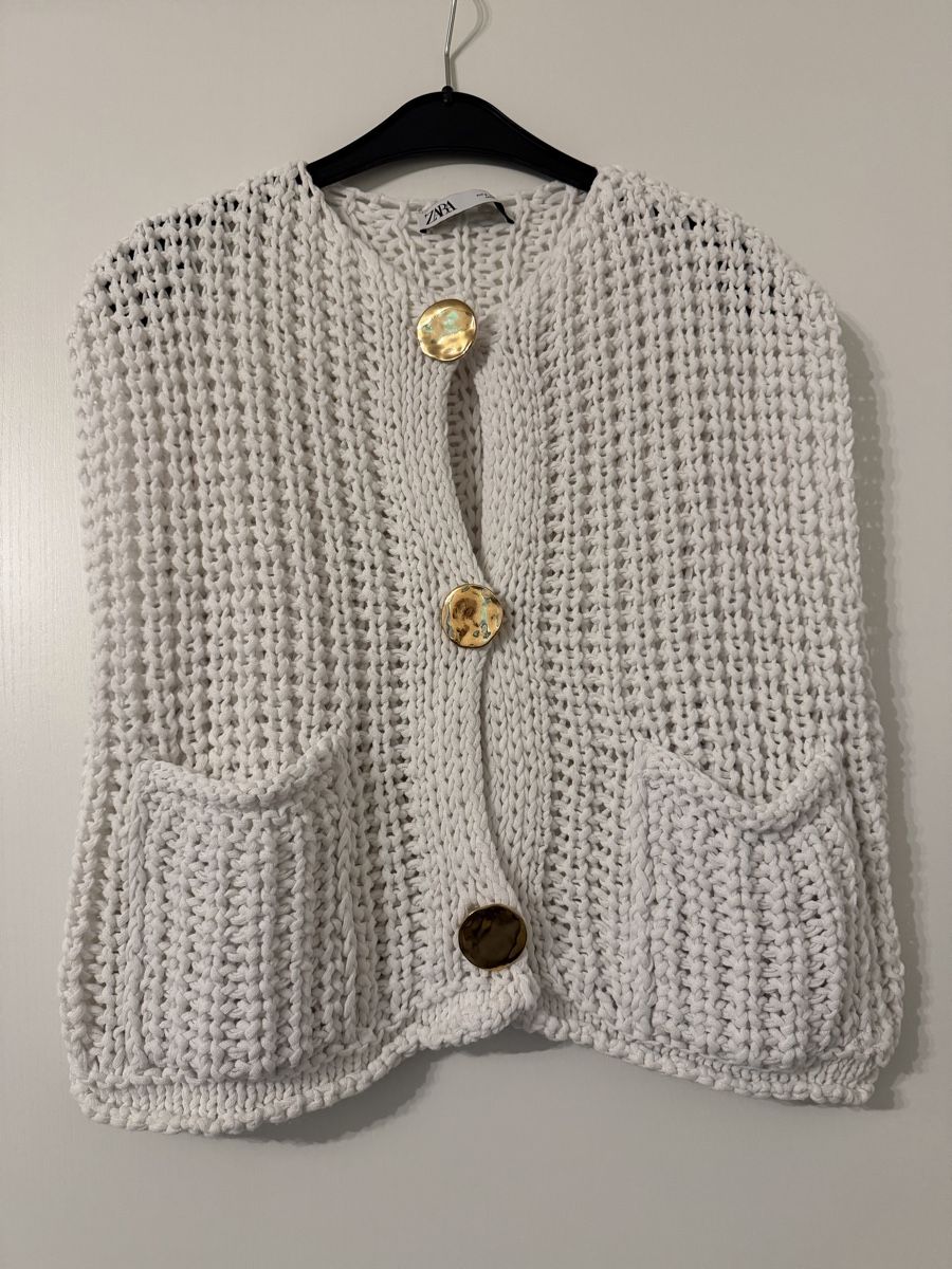 Zara Maglioni & Felpe: Smanicato Zara bianco – Nuovo (secondo la descrizione) da Muzzano venduto da nat_x9hf