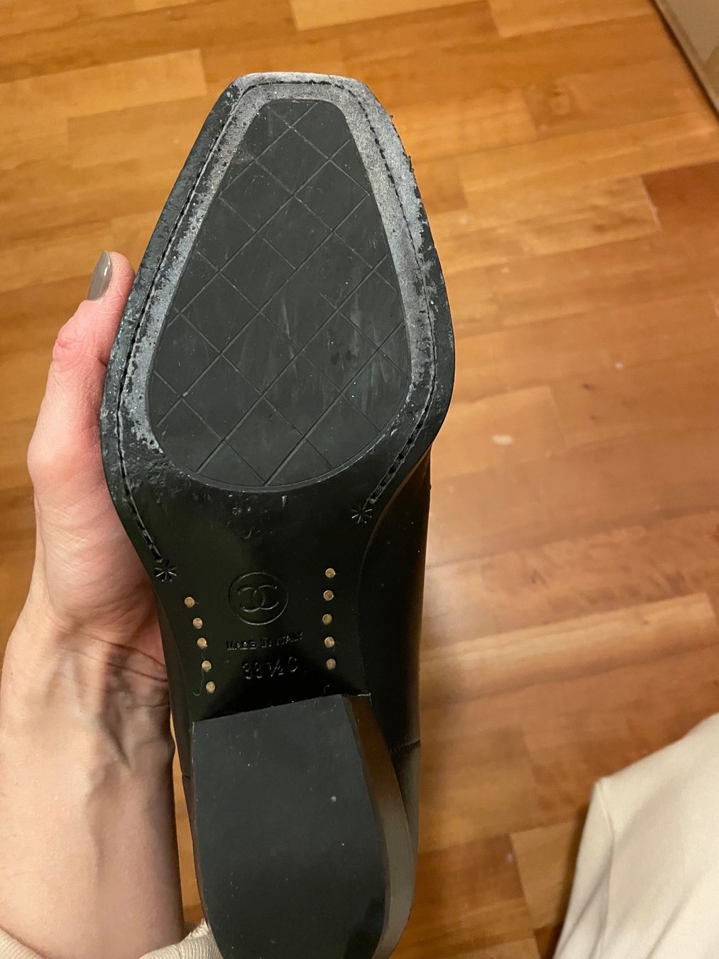 Chanel Scarpe da donna: Chanel Cowboy Boots -  like new – Usato da Zürich venduto da Mariva1 4