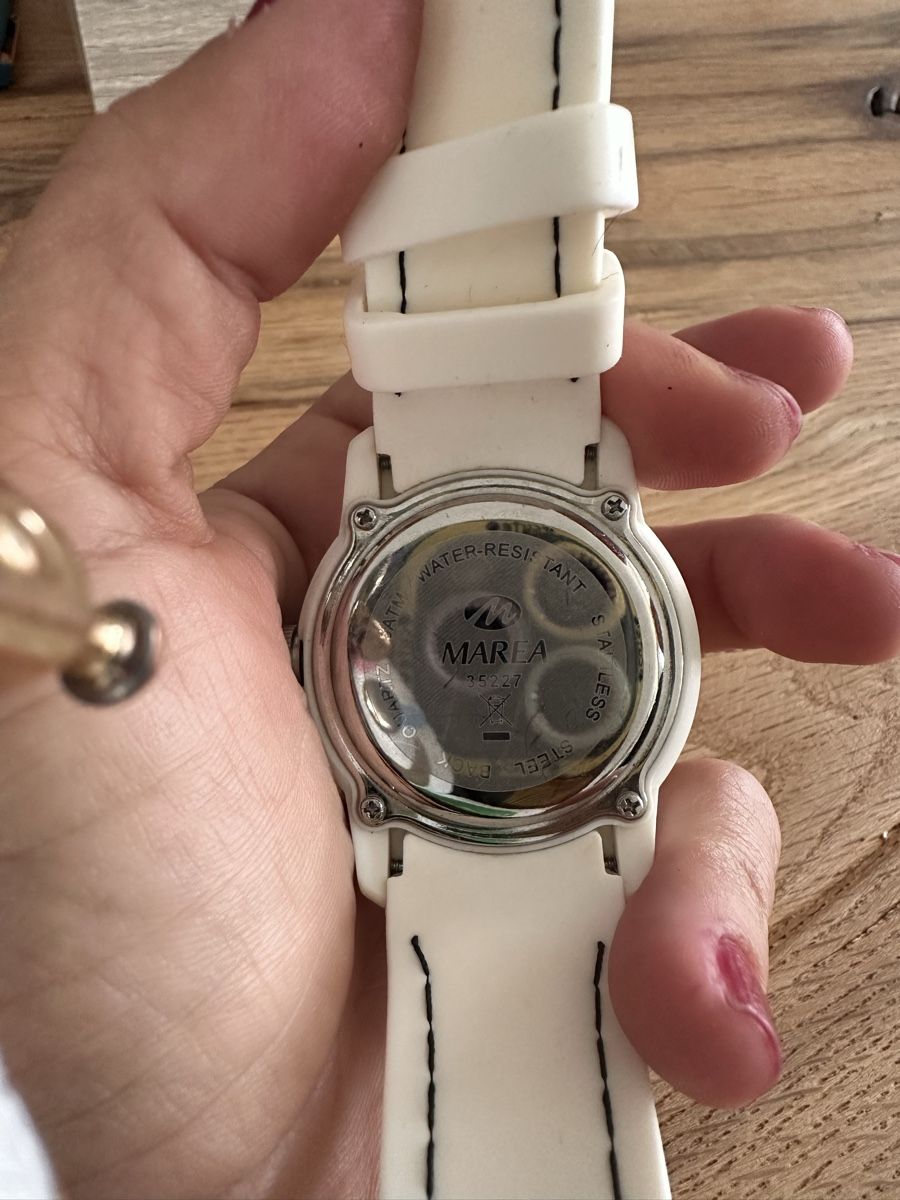 Orologi: Marea water Resistant – Usato da Oetwil am See venduto da jen_gyn8 1
