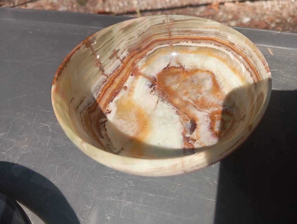 Minéraux & Lithothérapie: Schale Onyx Marmor Stein 10cm Durchmesser – D'occasion à Basel par Petergunn