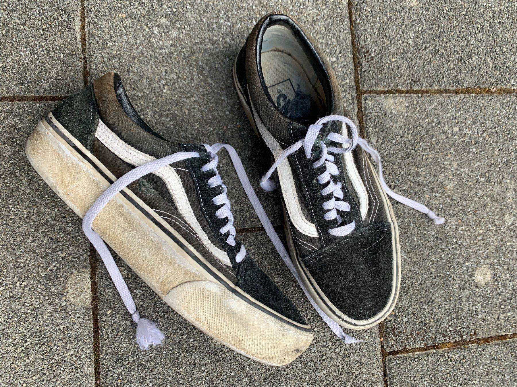 Vans Scarpe da uomo: Vans Plattform Old Skool schwarz – Usato da Aarwangen venduto da ChristineHoKa