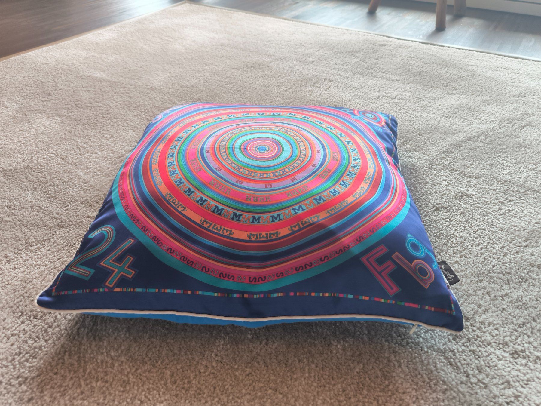 Cuscini: Housse de coussin Hermès – Usato da Zug venduto da LindaManga 5