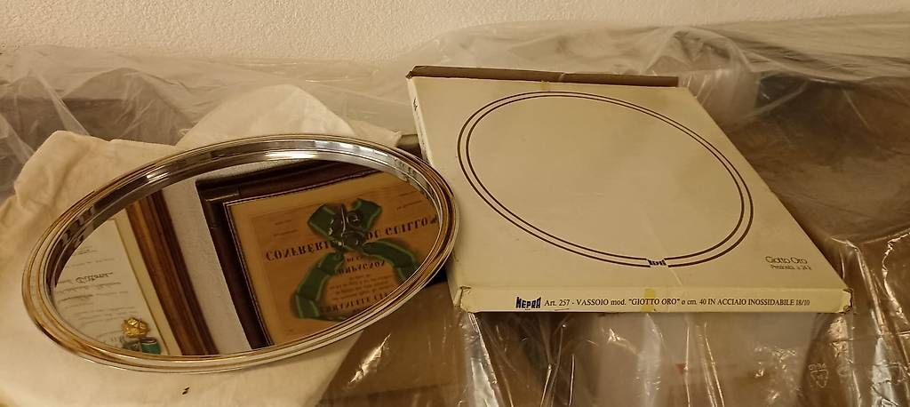 Pareti & Soffitti: Plateau de service pour restaurant – Nuovo e nell'imballaggio originale da Grandvaux venduto da mar_s2gr 1