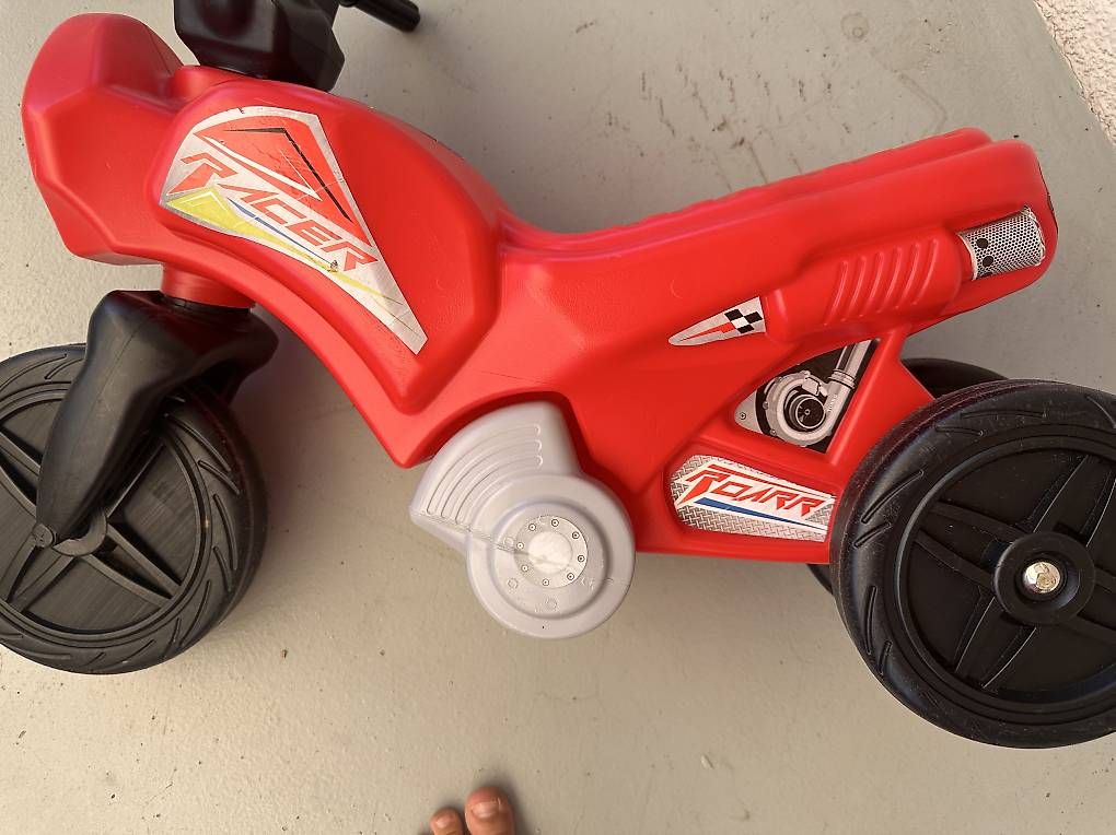 Veicoli per bambini: Rotes Kindermotorrad – Usato da Zürich venduto da wer_nys2 4