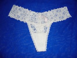 VICTORIA'S SECRET THONG, L, NEU