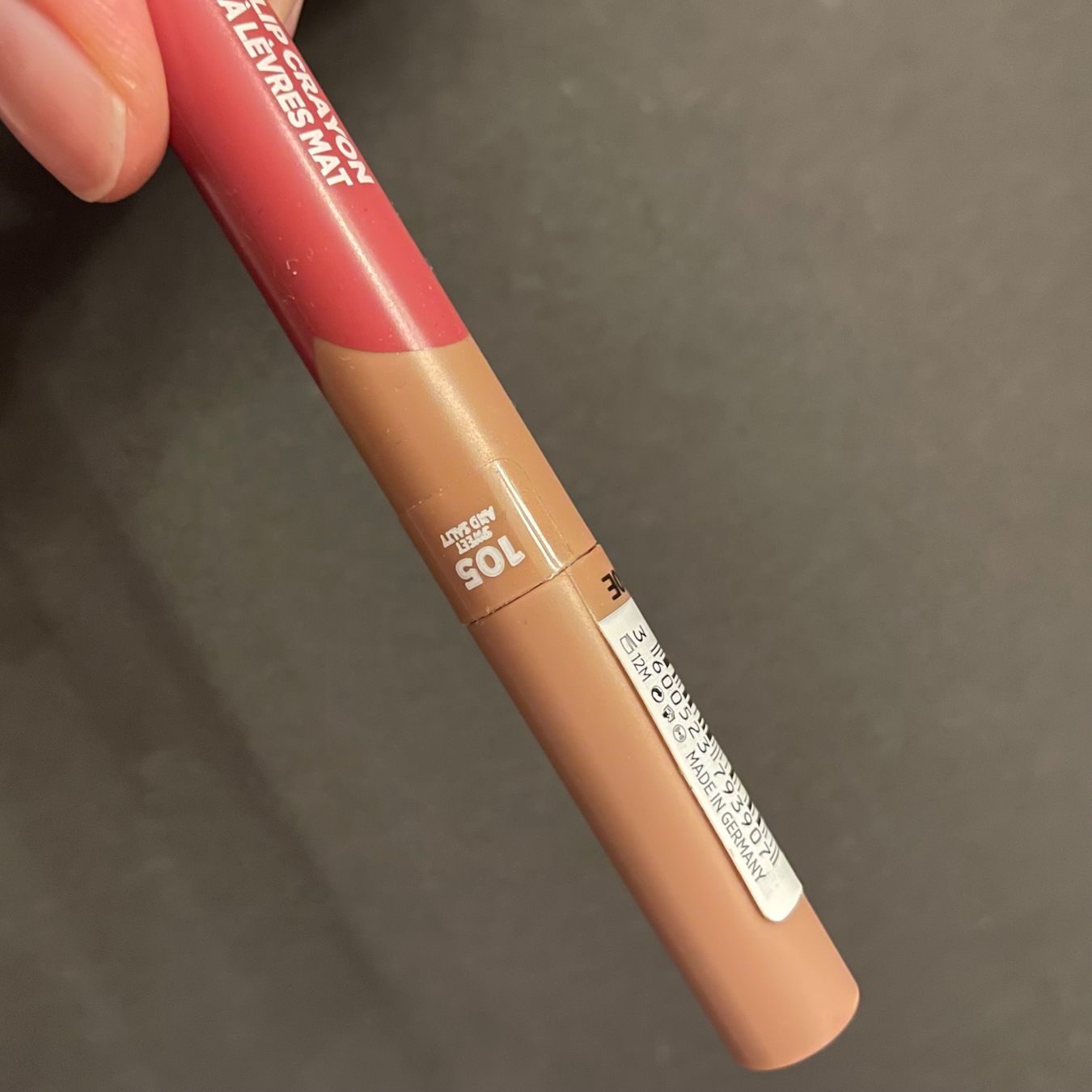 Make-up: Loreal matte lip cryaon Farbe 105 – Gebraucht aus Bellach von Dreamer2501 1