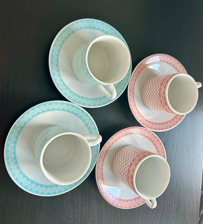Tazze: 4 Kaffeetassen mit Untertassen – Usato da Zürich venduto da chi_mf67 1