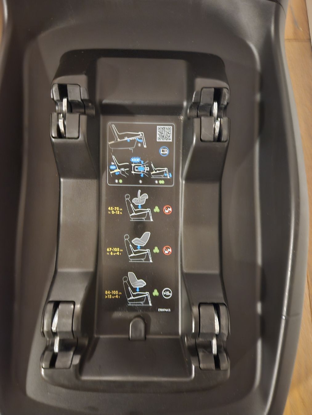 Maxi-Cosi Sièges auto: Maxi Cosy Schale und Isofix Basis – D'occasion à Horw par Melvin1981 4
