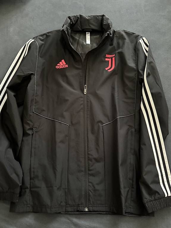 Giacche: Juventus FC Regenjacke – Usato da Dottikon venduto da francesco014 1