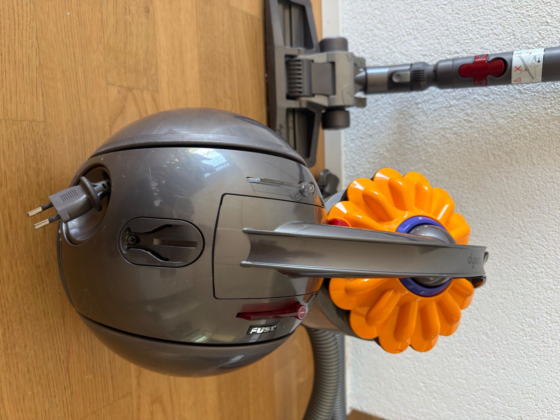 Dyson Aspirapolveri & Accessori: Staubsauger – Usato da Suhr venduto da ase_s2bd 2