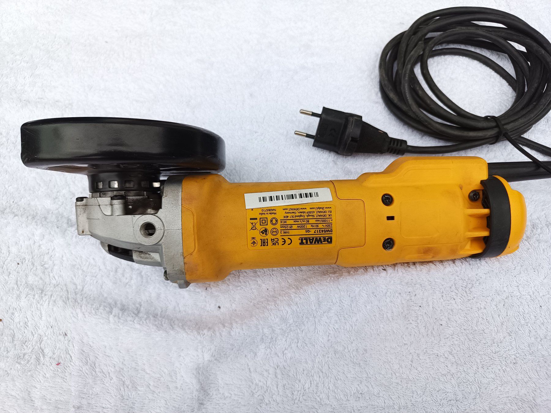 Tutte le macchine: Dewalt Winkelschleifer – Usato da Oberegg venduto da A-Z.Handel.Loehrer 2