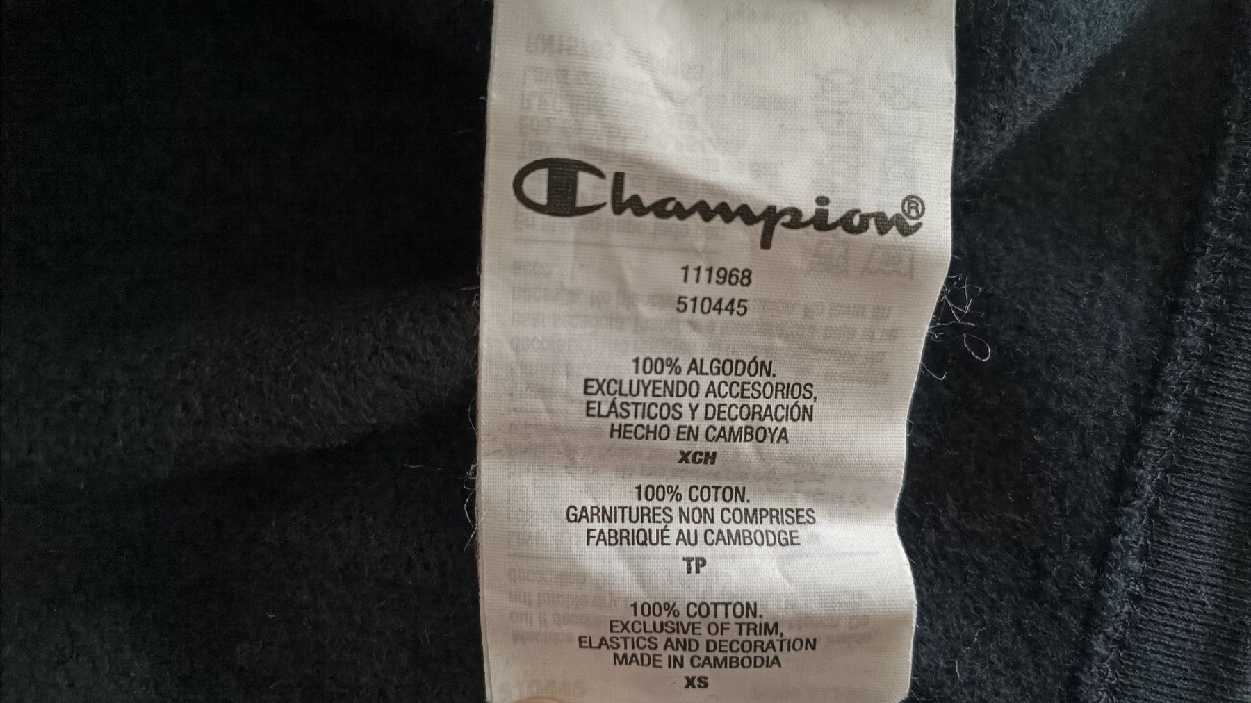 Champion Maglioni & Felpe: Champion Pullover XS schwarz – Usato da Villmergen venduto da toptip1970 2