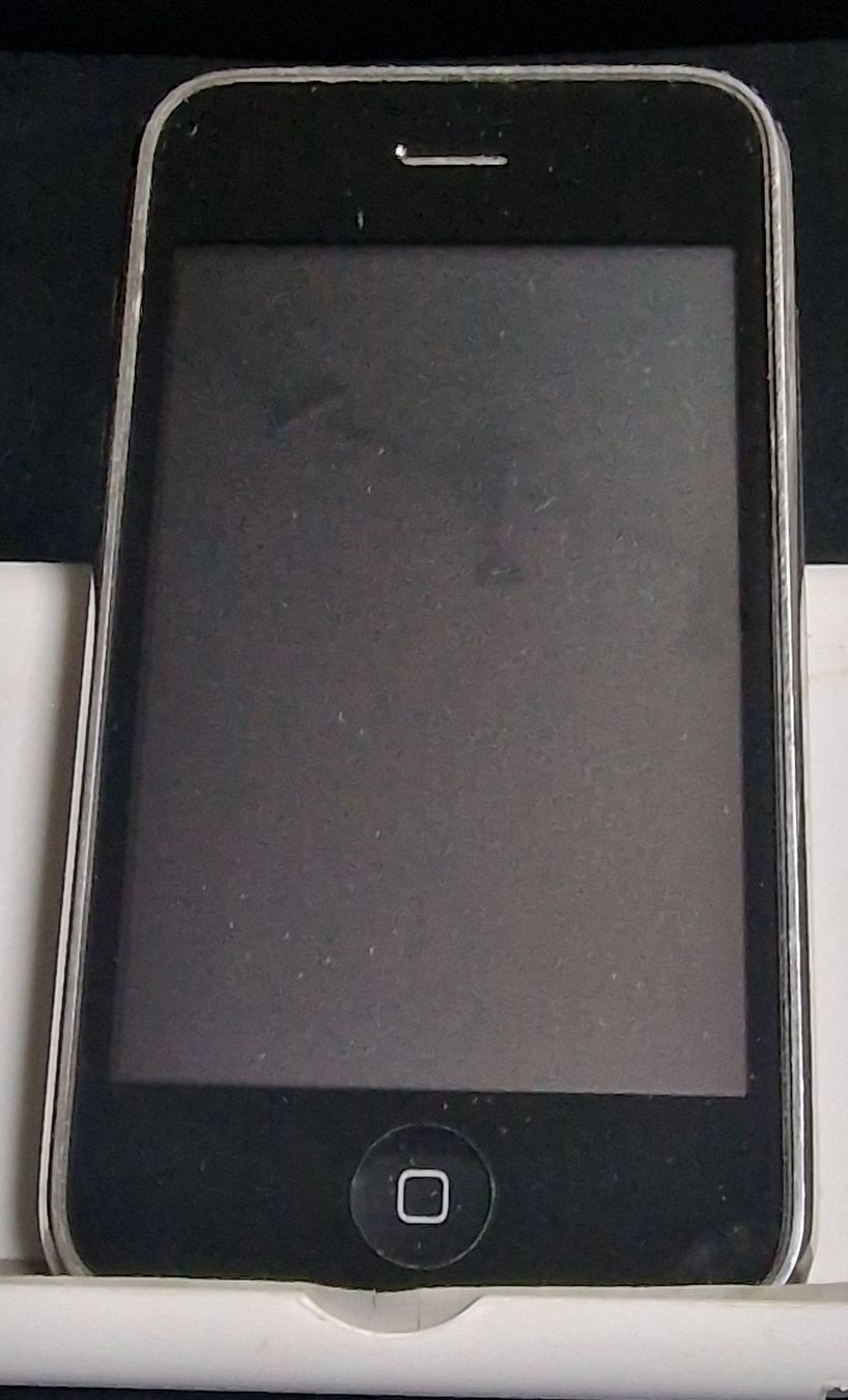 Apple Portables: iPhone 3G 16Gb – Défectueux à Uerkheim par Justi.y 3