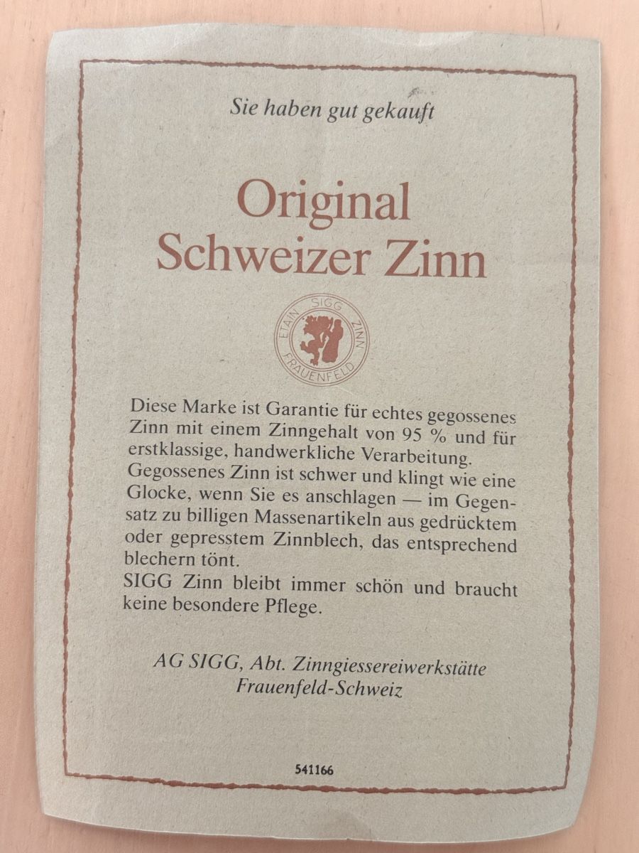 Sigg Set di piatti: SIGG Zinn-Set 95% mit Krug, Tablett und 7 Bechern – Nuovo (secondo la descrizione) da Schänis venduto da Mikey30 1