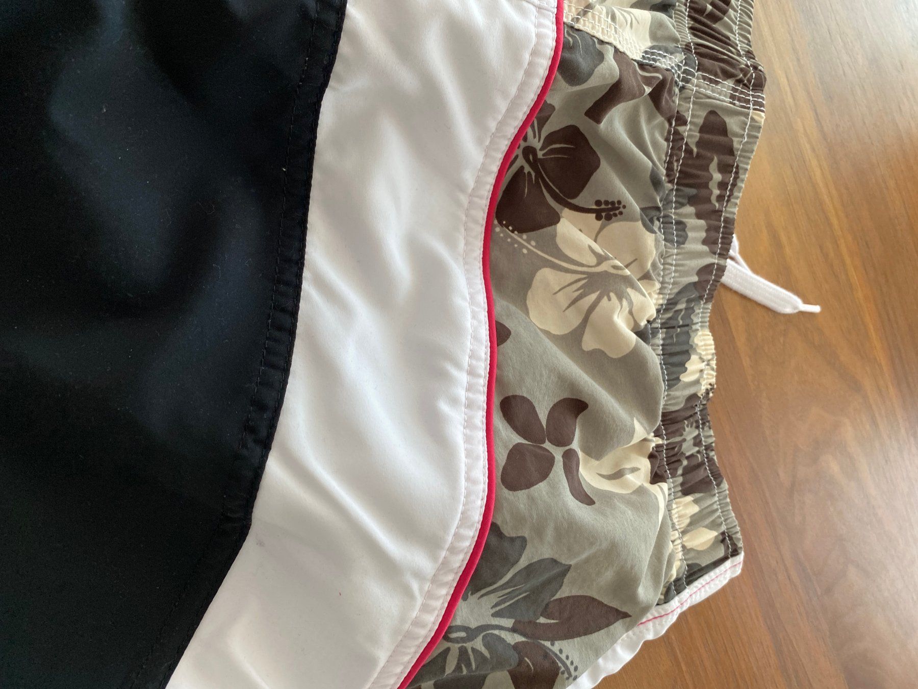 Costumi da bagno: Neue Strand-Badeshorts – Nuovo (secondo la descrizione) da Chur venduto da bibo014 2