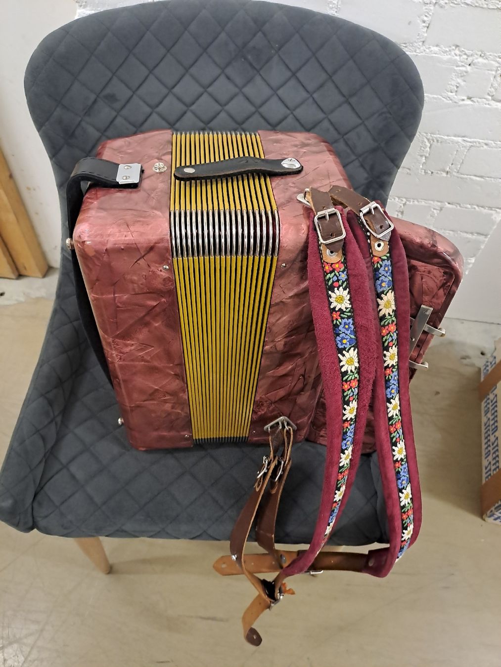 Eichhorn Musikinstrumente: chromatisch EICHHORN orgeli – Gebraucht aus Villeneuve von BibiVintage 8