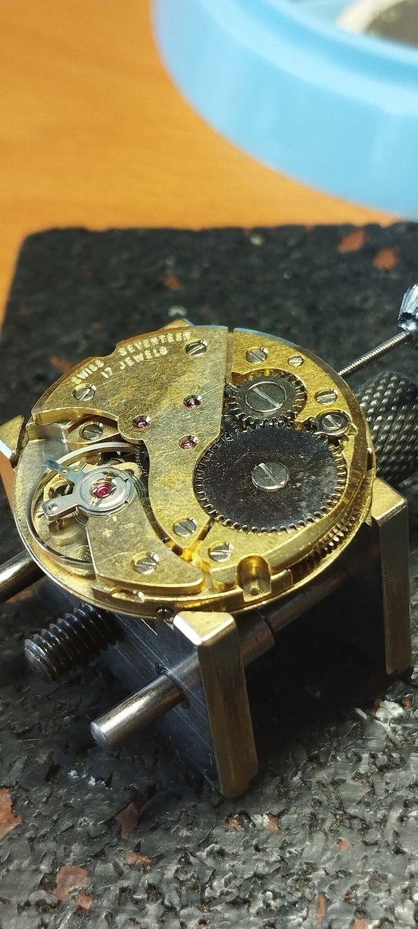 Orologi: montre pendentif infirmière jaggi – Usato da La Chaux-de-Fonds venduto da jac_9llg 9