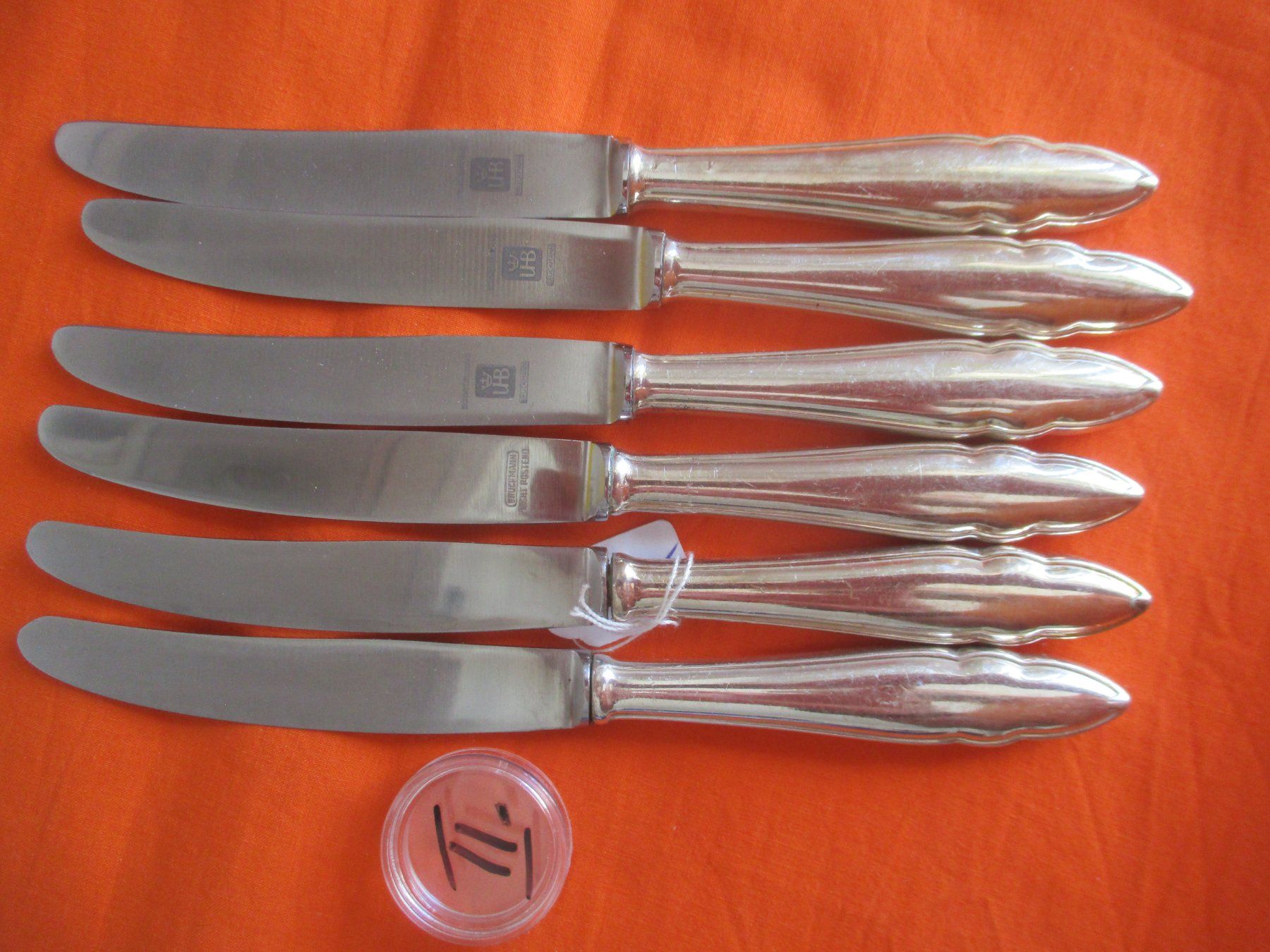 Messer: 6 Buttermesser versilbert – Gebraucht aus Birsfelden von alles-muss-raus