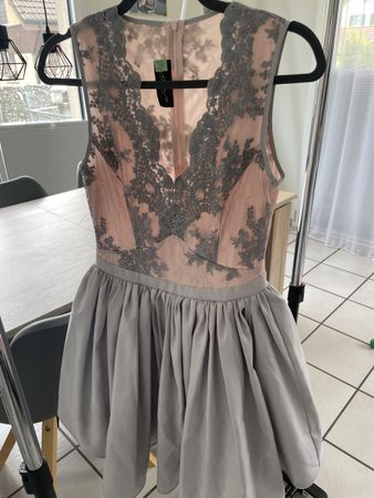 Kleid