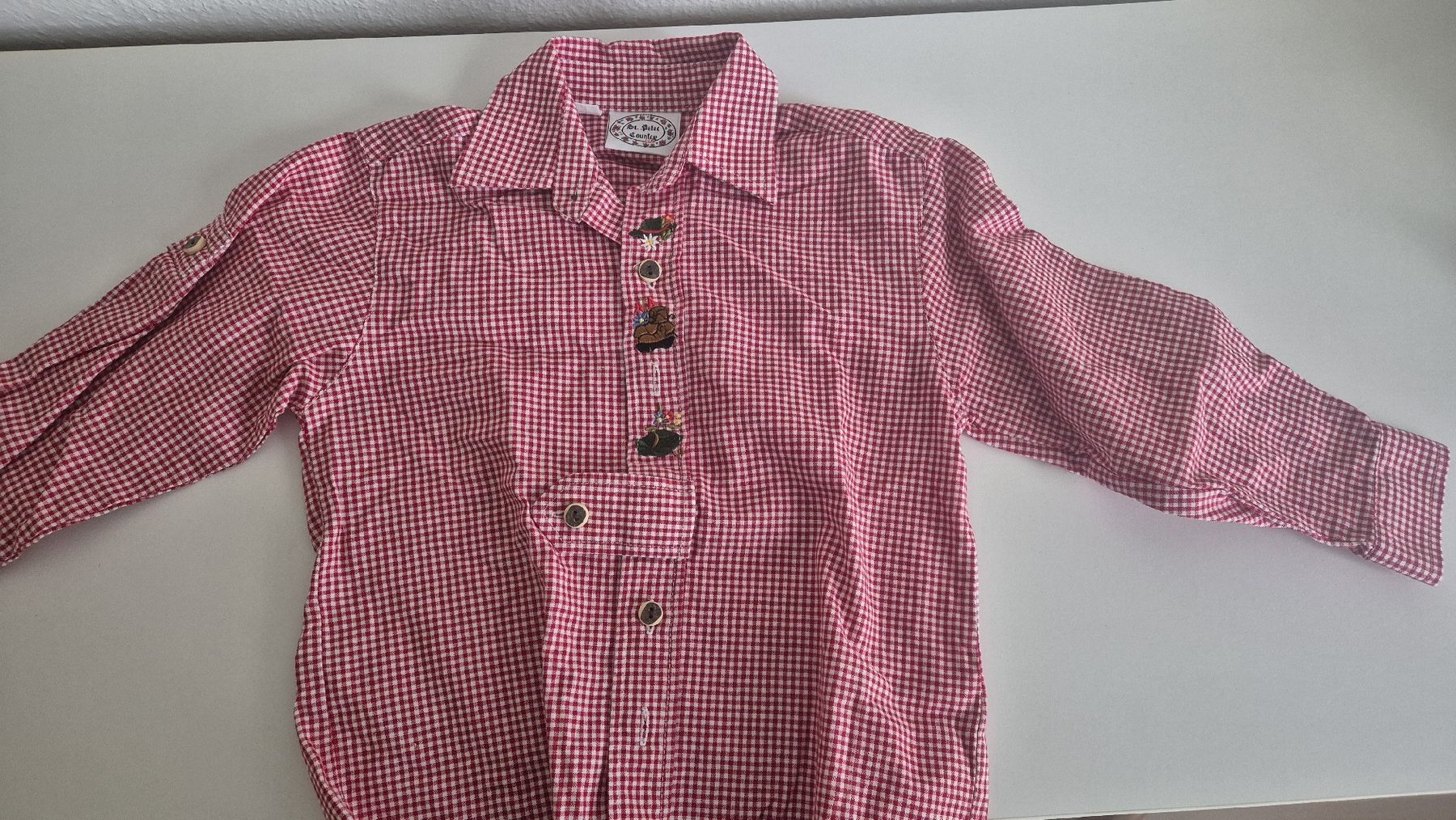 Camicie, T-shirt & Polo: Rotes Trachtenhemd Gr. 104 - Top Zustand – Nuovo (secondo la descrizione) da Riehen venduto da schneider.jcl